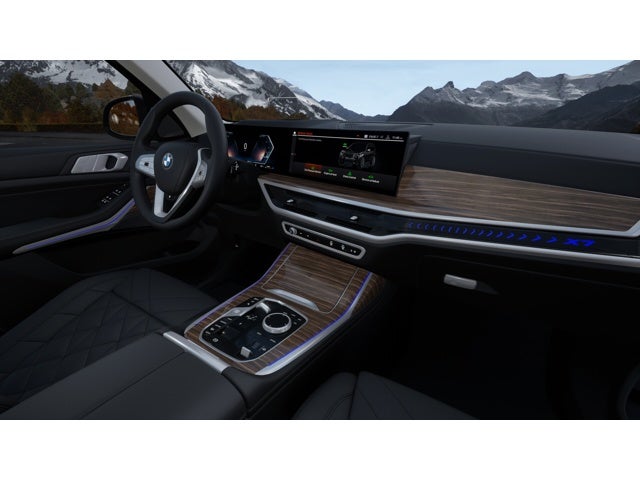 2027 BMW X7 Base