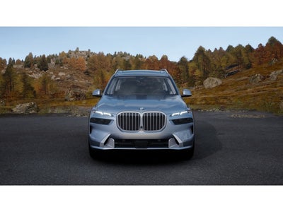 2027 BMW X7 Base