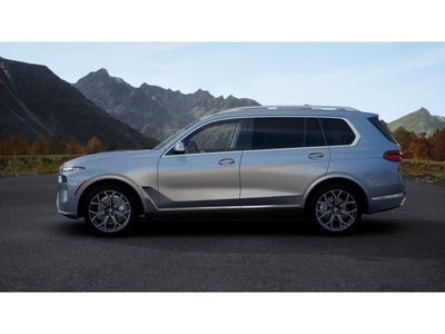 2027 BMW X7 Base