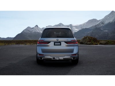 2027 BMW X7 Base