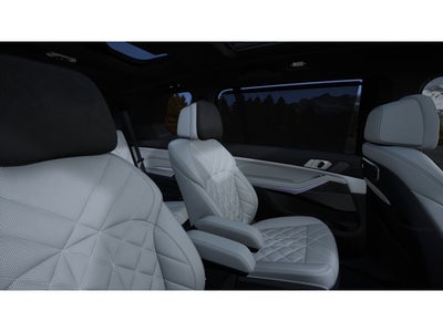 2027 BMW X7 Base