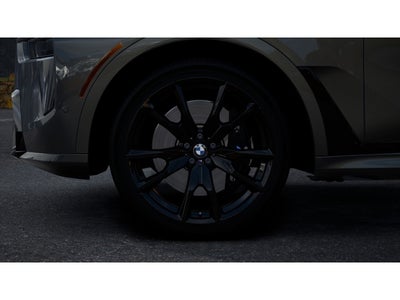 2027 BMW X7 Base