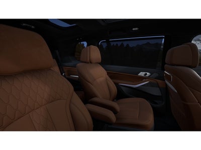 2027 BMW X7 Base