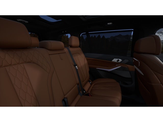 2027 BMW X7 Base