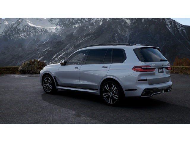 2027 BMW X7 Base