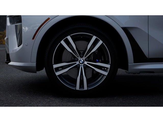 2027 BMW X7 Base