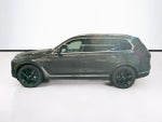 2027 BMW X7 Base