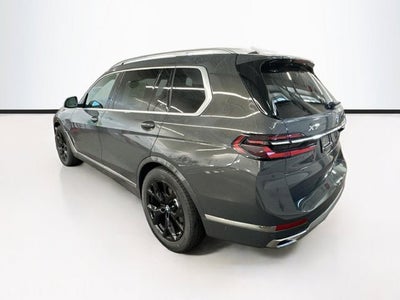 2027 BMW X7 Base