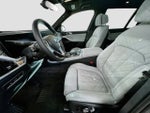 2027 BMW X7 Base