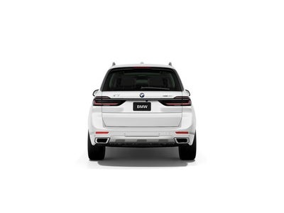 2026 BMW X7 Base