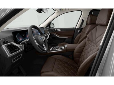 2026 BMW X7 Base