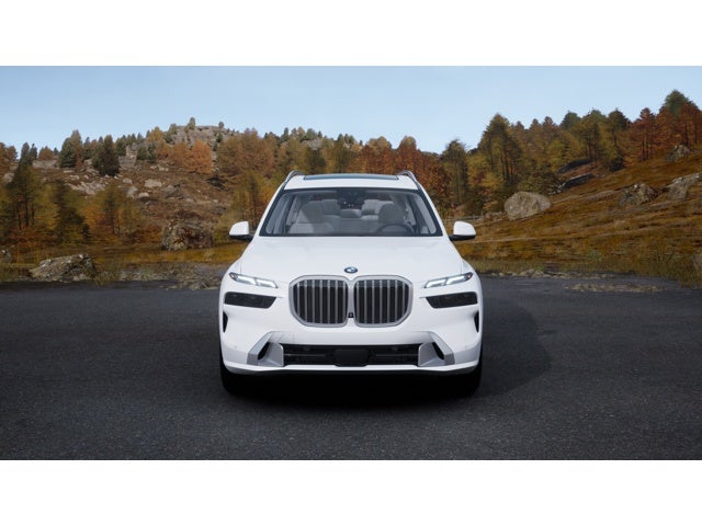 2026 BMW X7 Base