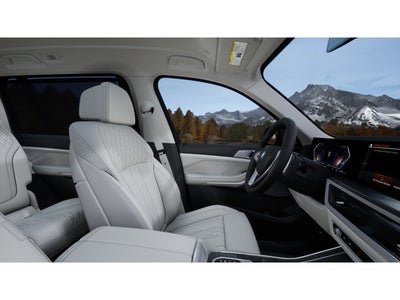 2026 BMW X7 Base