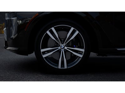 2027 BMW X7 Base