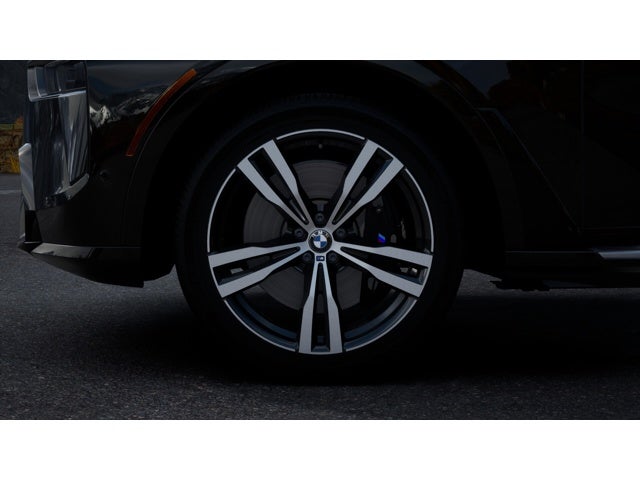 2027 BMW X7 Base