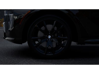 2027 BMW X7 Base