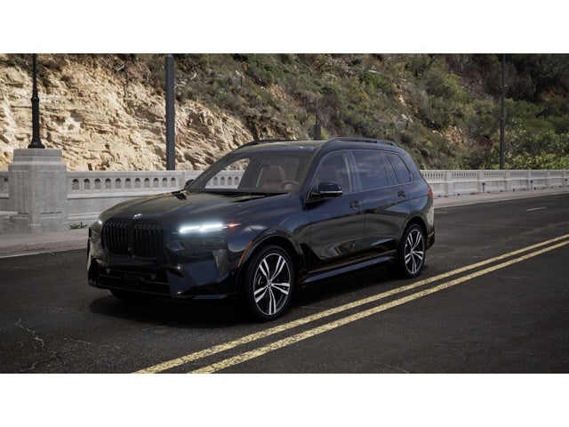 2026 BMW X7 Base