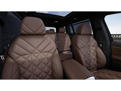 2026 BMW X7 Base