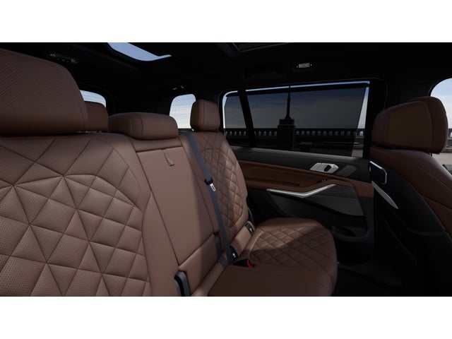 2026 BMW X7 Base