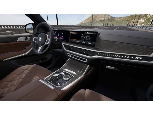 2026 BMW X7 Base