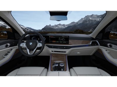 2027 BMW X7 Base