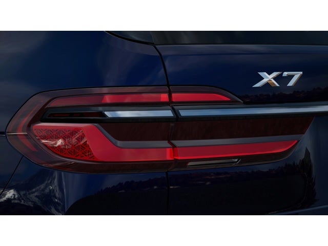 2027 BMW X7 Base