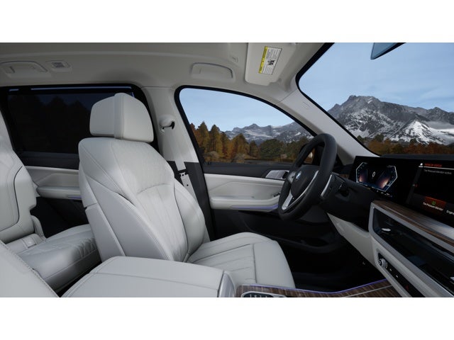 2027 BMW X7 Base