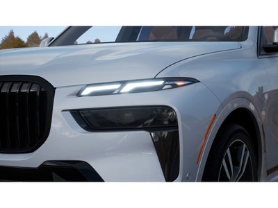 2026 BMW X7 Base