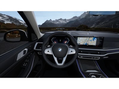 2027 BMW X7 Base