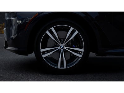 2027 BMW X7 Base