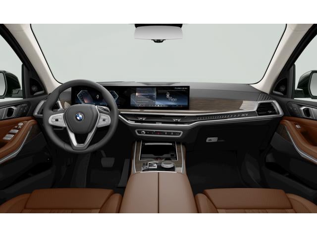 2026 BMW X7 Base