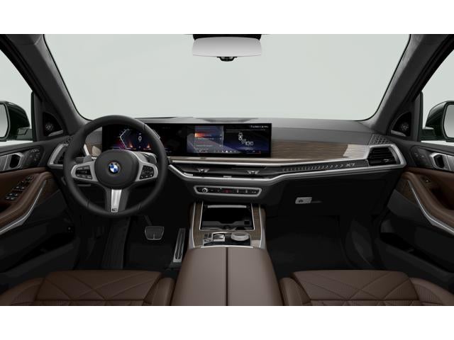 2027 BMW X7 Base