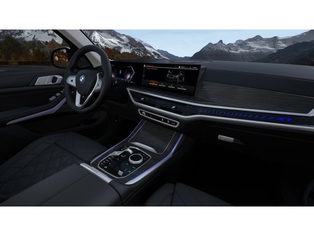 2027 BMW X7 Base