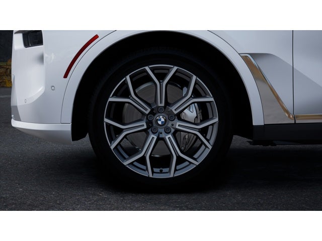 2027 BMW X7 Base