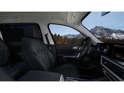 2027 BMW X7 Base