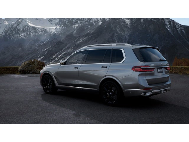 2026 BMW X7 Base