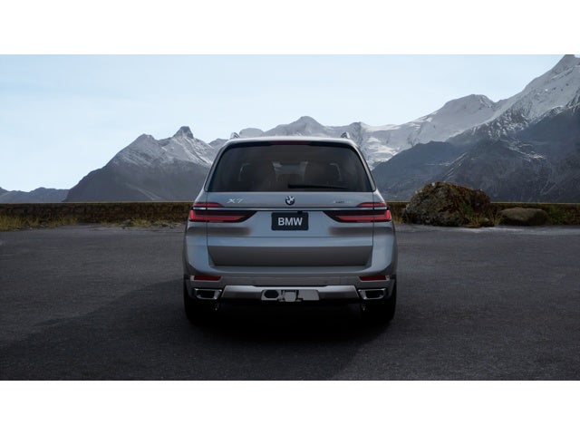 2026 BMW X7 Base