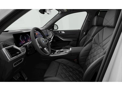 2027 BMW X7 Base