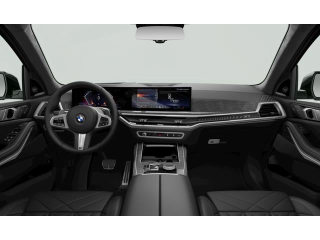 2027 BMW X7 Base