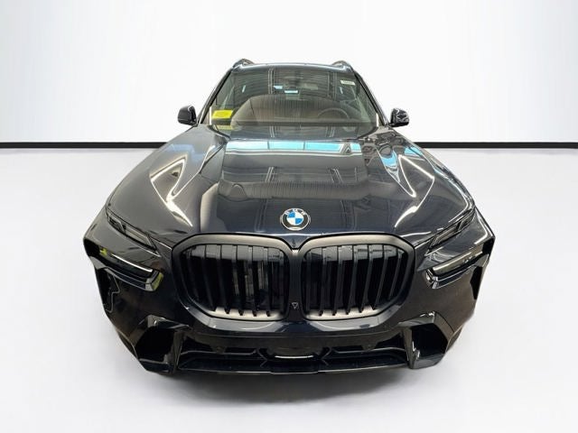 2027 BMW X7 Base