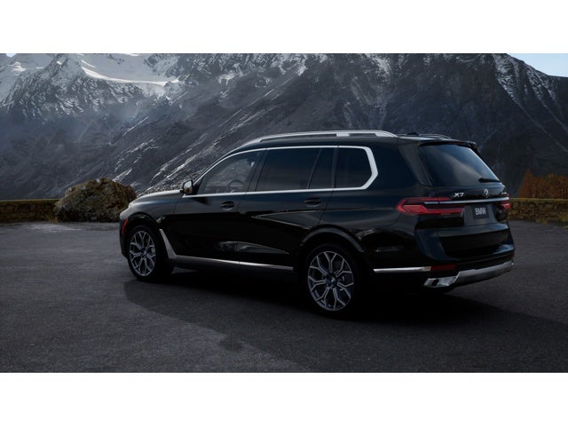 2026 BMW X7 Base