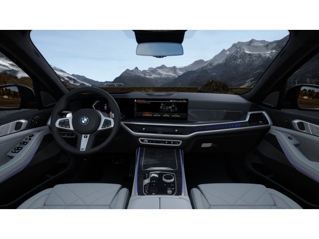 2027 BMW X7 Base