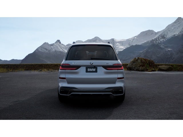 2027 BMW X7 Base