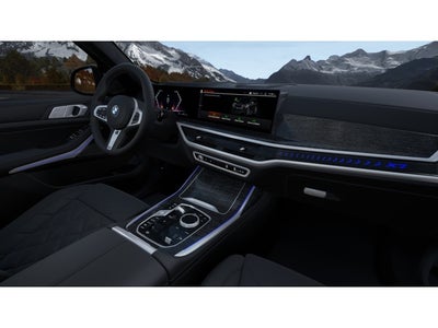 2027 BMW X7 Base