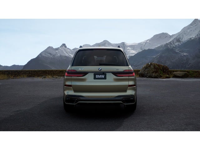 2027 BMW X7 Base