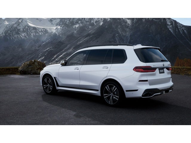 2027 BMW X7 Base