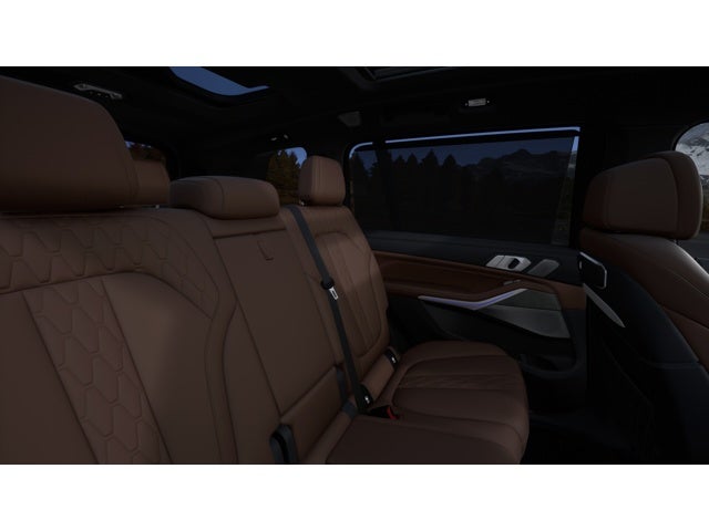 2027 BMW X7 Base