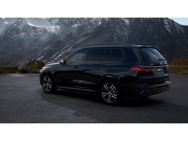 2027 BMW X7 Base