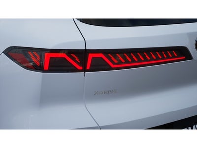 2027 BMW X5 40 Base