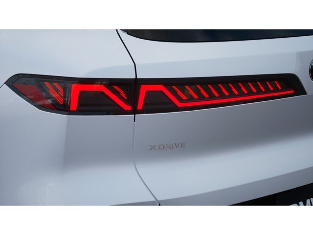 2027 BMW X5 Base